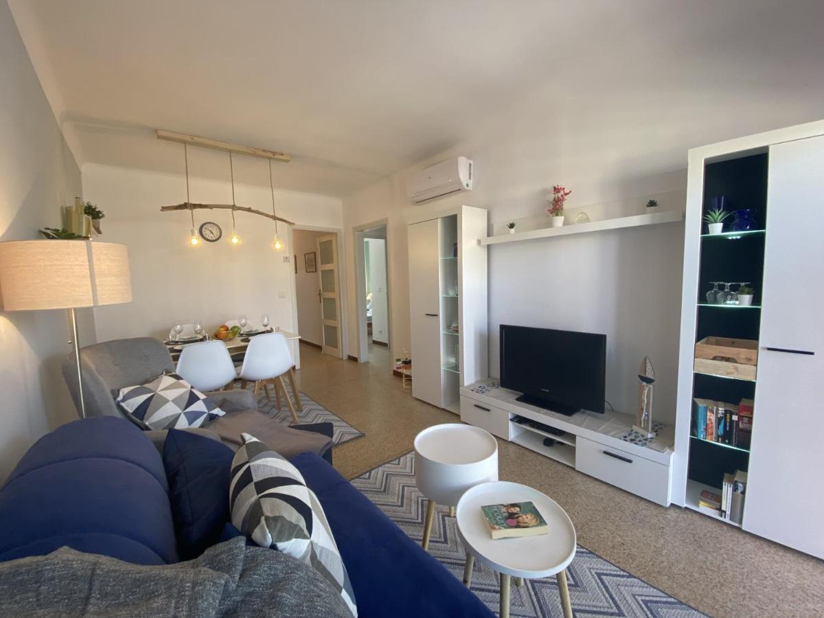 Iv 6 12 Apartment *